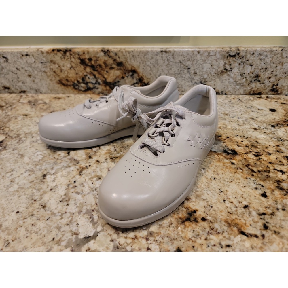 SAS Free Time Walking Shoes Women's 8.5N Mocha Tan Leather Comfort Tripad